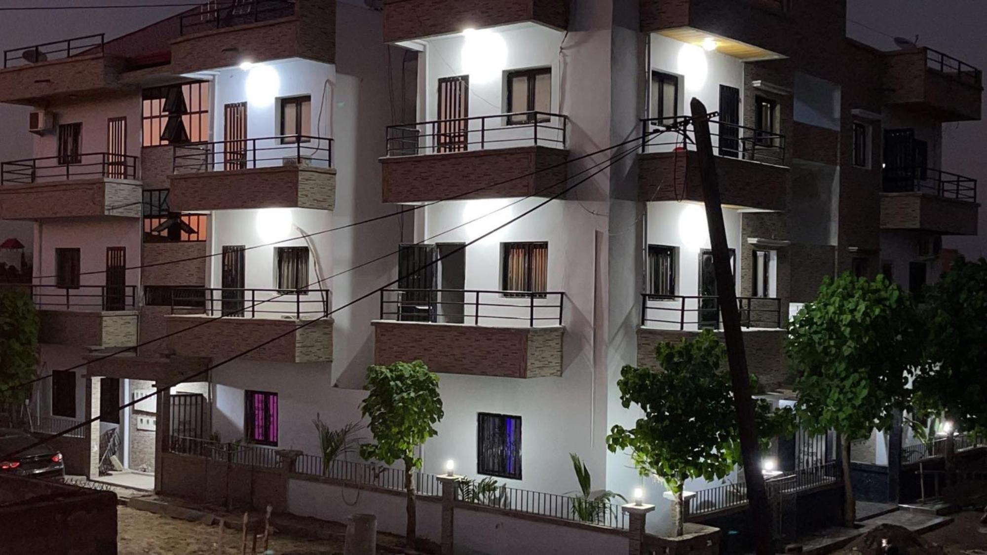 Hotel Residence Aicha Tambacounda ภายนอก รูปภาพ