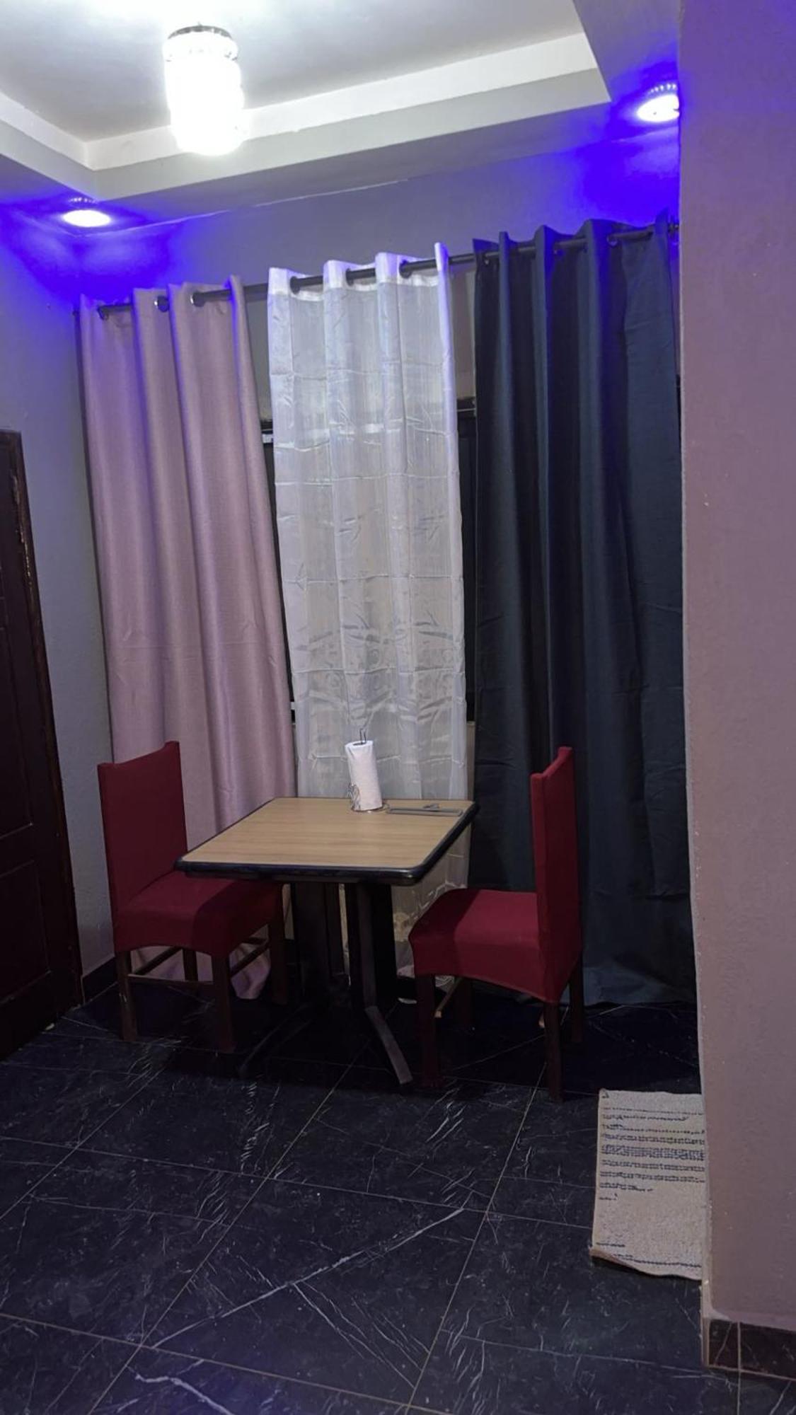 Hotel Residence Aicha Tambacounda ภายนอก รูปภาพ